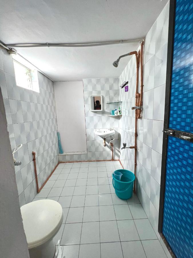 Green Rover Hostel By Gypstead วากาตอร์ ภายนอก รูปภาพ