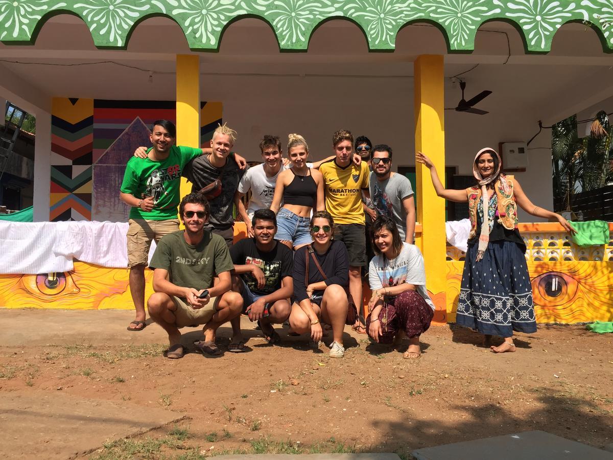 Green Rover Hostel By Gypstead วากาตอร์ ภายนอก รูปภาพ
